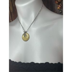 16” sterling silver necklace with opalescent pendant